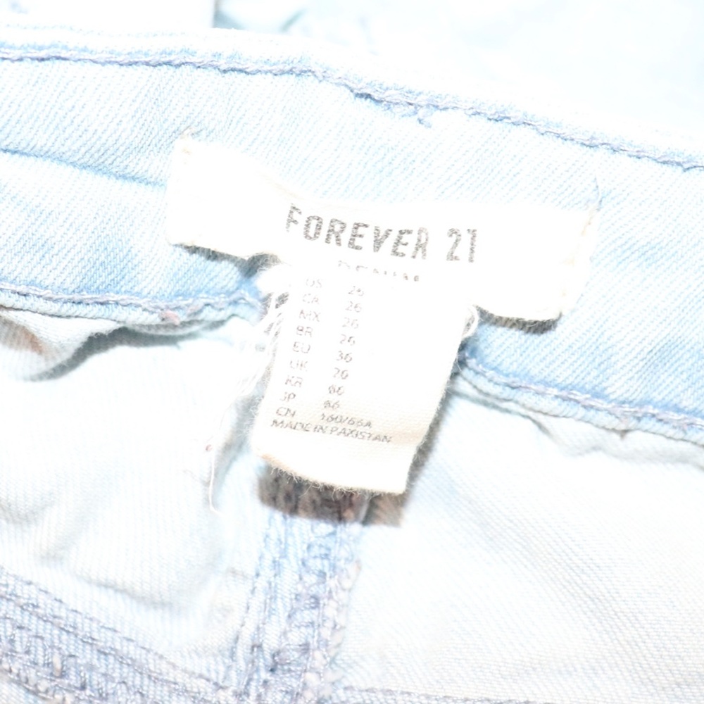 Light Wash Ripped Jeans - Picture 6 of 7
